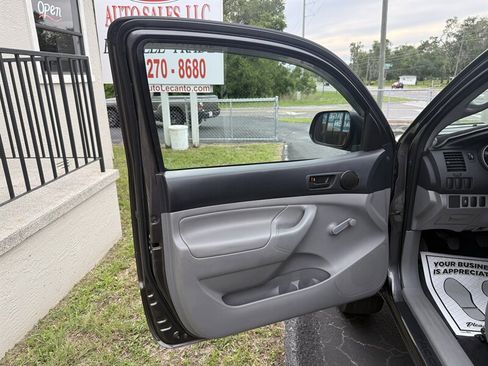 Used 2013 Toyota Tacoma 2WD Regular Cab image 11
