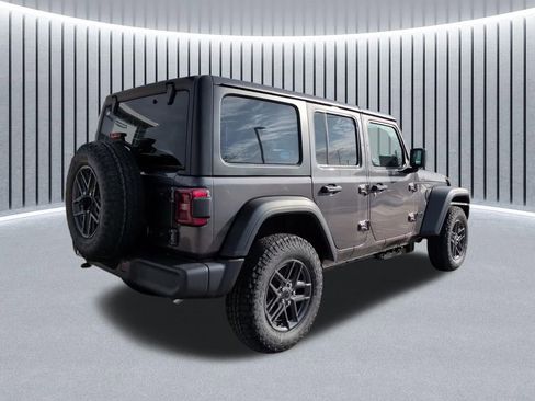 New 2025 Jeep Grand Cherokee L Overland image 8