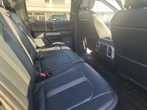 Used 2022 Ford F250 Platinum w/ Tremor Off-Road Package image 25
