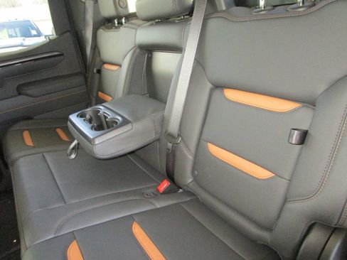 New 2026 GMC Sierra 1500 AT4 w/ AT4 Premium Package image 23