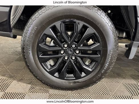Used 2024 Ford F150 Lariat AWD/4WD image 22