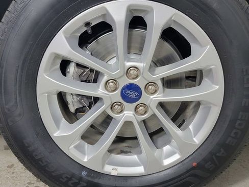 Certified 2022 Ford Escape SE w/ Convenience Package AWD/4WD image 10