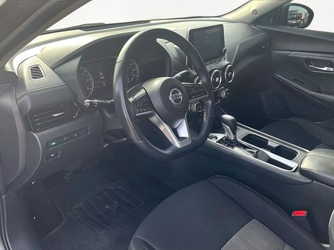 Used 2021 Nissan Sentra SV image 14