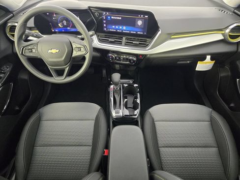 New 2026 Chevrolet Trax LT FWD image 29