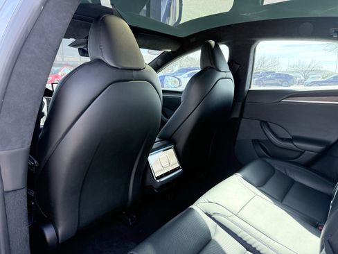 Used 2022 Tesla Model S Dual Motor All-Wheel Drive image 35