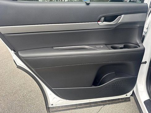 Certified 2025 Hyundai Palisade SEL image 14