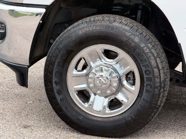 Used 2026 RAM 3500 Tradesman AWD/4WD image 10