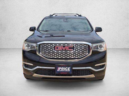 Used 2017 GMC Acadia Denali AWD/4WD image 2