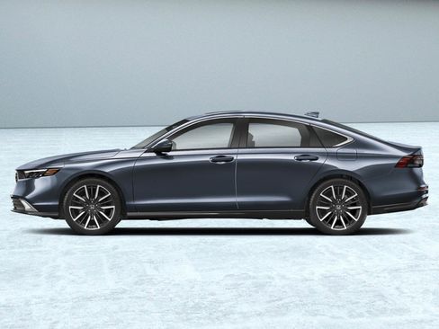 New 2026 Honda Accord Touring image 2