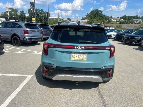 Certified 2024 Kia Seltos S AWD/4WD image 5