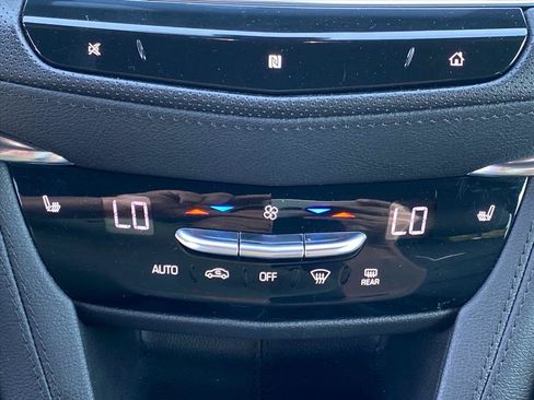 Used 2021 Cadillac XT5 Premium Luxury AWD/4WD image 15