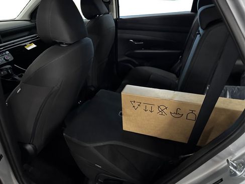 New 2026 Hyundai Tucson SE image 10