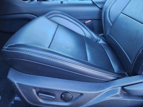 Used 2024 Ford Mustang GT Premium image 12