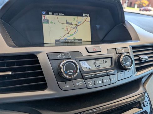 Used 2016 Honda Odyssey Touring image 28