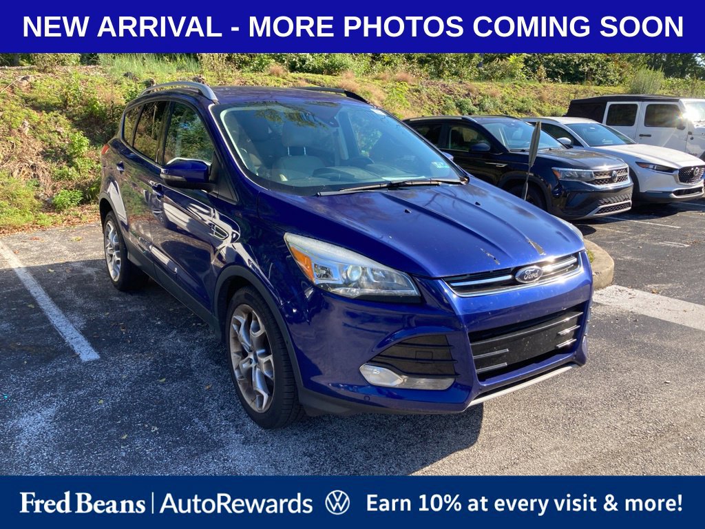 Used 2014 Ford Escape Titanium w/ Equipment Group 401A FWD image 1
