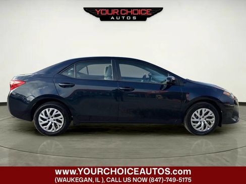 Used 2019 Toyota Corolla LE image 6