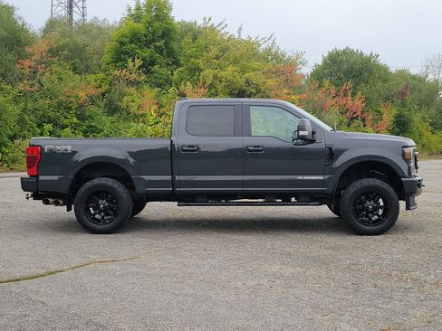 Used 2021 Ford F350 Lariat AWD/4WD image 4