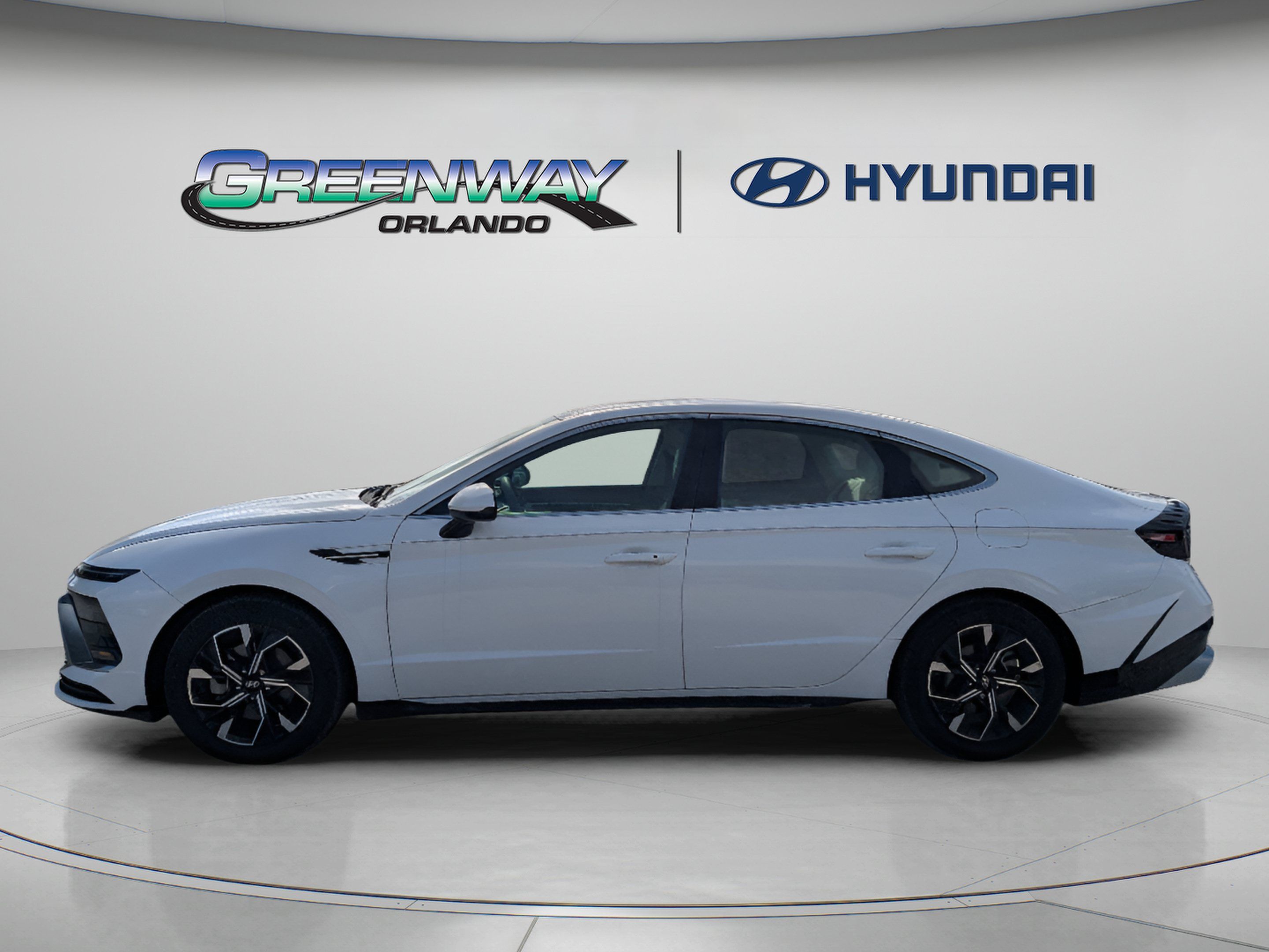 Certified 2024 Hyundai Sonata SEL FWD image 4