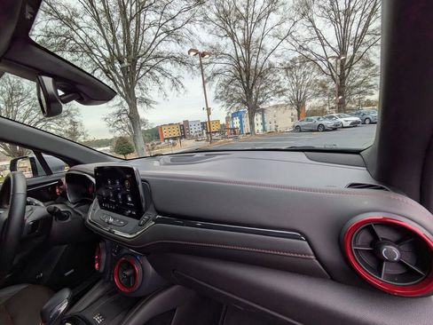 Used 2025 Chevrolet Blazer RS image 28