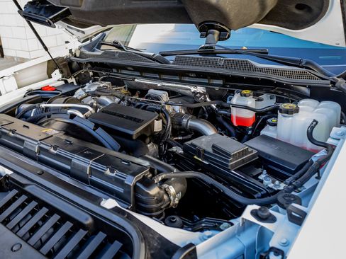 Used 2024 Chevrolet Silverado 3500 High Country w/ High Country Premium Package image 39