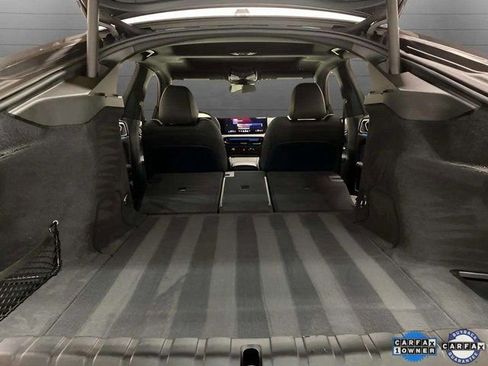 Used 2025 BMW i4 xDrive40i image 85