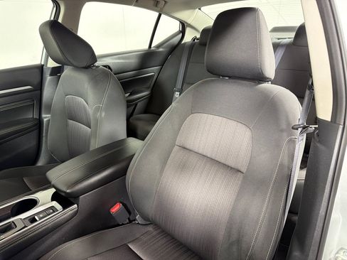 Used 2023 Nissan Altima 2.5 SV w/ SV Premium Package FWD image 12