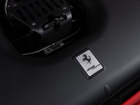 Used 2013 Ferrari 458 Italia Coupe RWD image 22