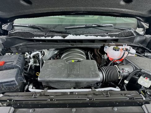 New 2026 Chevrolet Silverado 1500 ZR2 image 32