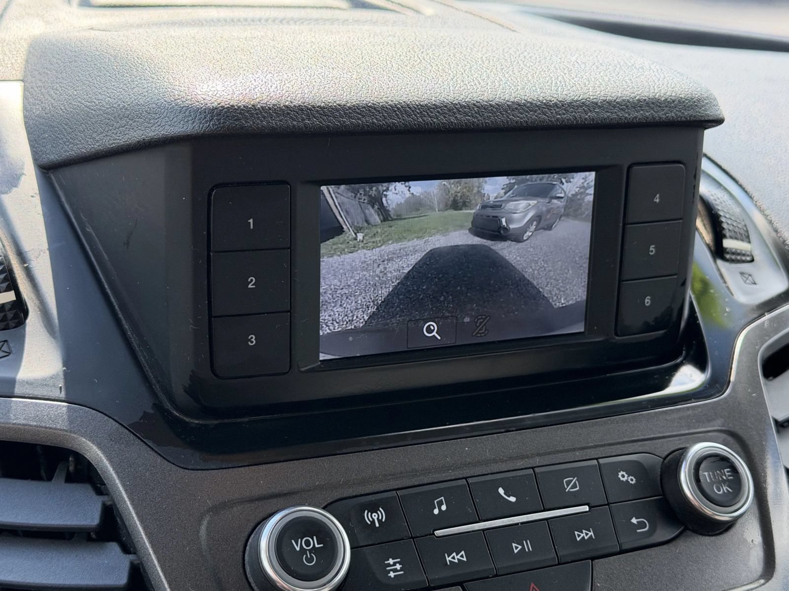 Used 2019 Ford Transit Connect XL FWD image 19