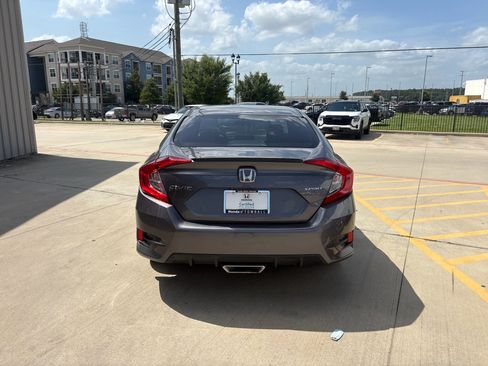 Used 2019 Honda Civic Sport image 7