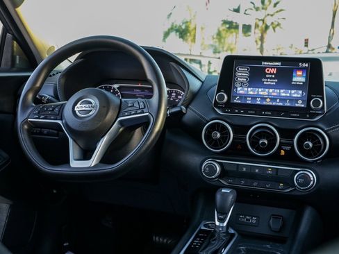 Used 2023 Nissan Sentra SV image 24