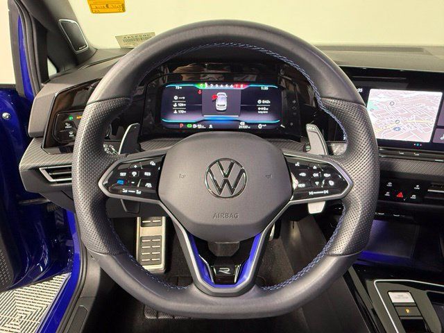 Used 2024 Volkswagen Golf R AWD/4WD image 17
