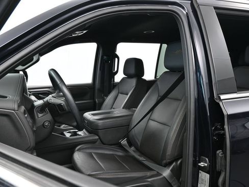 Used 2023 Chevrolet Tahoe High Country RWD image 10