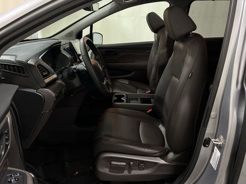 Used 2019 Honda Odyssey EX-L image 18