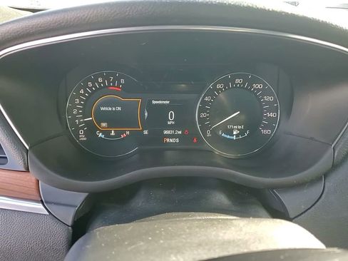 Used 2017 Lincoln MKC Reserve image 17