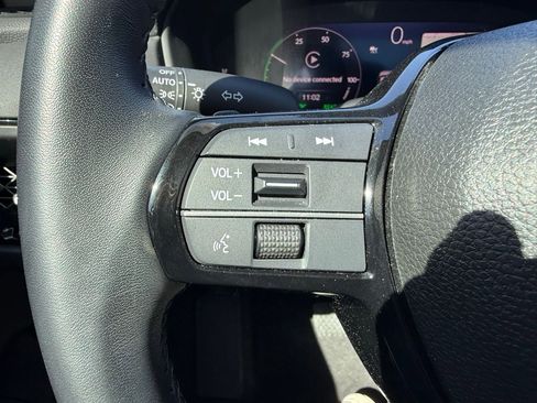 Used 2024 Honda Accord Touring image 12