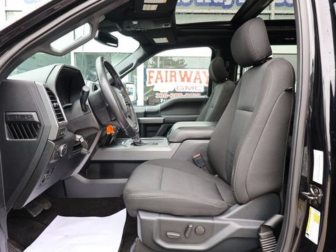 Used 2020 Ford F150 XLT w/ Equipment Group 302A Luxury AWD/4WD image 12