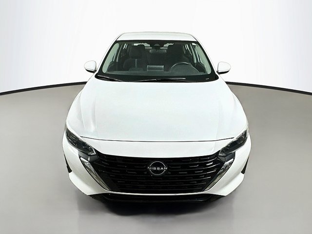 Used 2024 Nissan Sentra SV FWD image 2