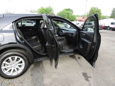 Used 2022 Cadillac XT4 Luxury AWD/4WD image 26