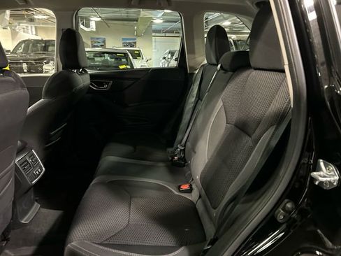 Used 2024 Subaru Forester Premium AWD/4WD image 22