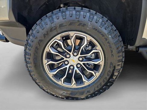 Certified 2022 Chevrolet Colorado ZR2 AWD/4WD image 29
