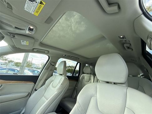 Used 2022 Volvo XC90 T8 Inscription Expression image 22
