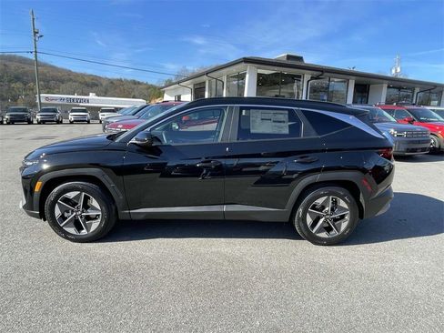 New 2026 Hyundai Tucson SEL image 2