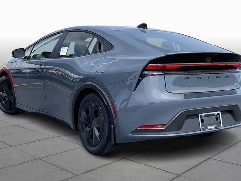 New 2026 Toyota Prius LE image 12