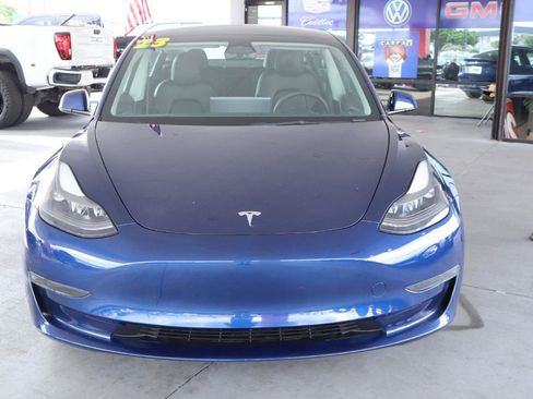 Used 2023 Tesla Model 3 Standard Range RWD image 13