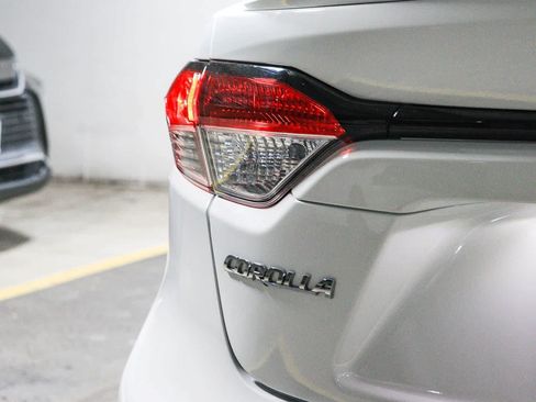 Certified 2024 Toyota Corolla SE FWD image 12
