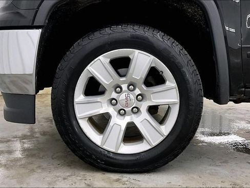 Used 2016 GMC Sierra 1500 SLE w/ SLE Value Package AWD/4WD image 10