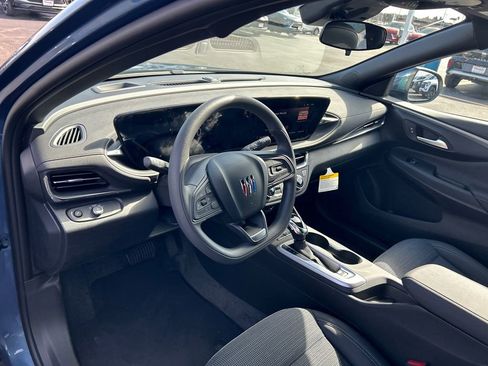 New 2026 Buick Envista Preferred FWD image 18