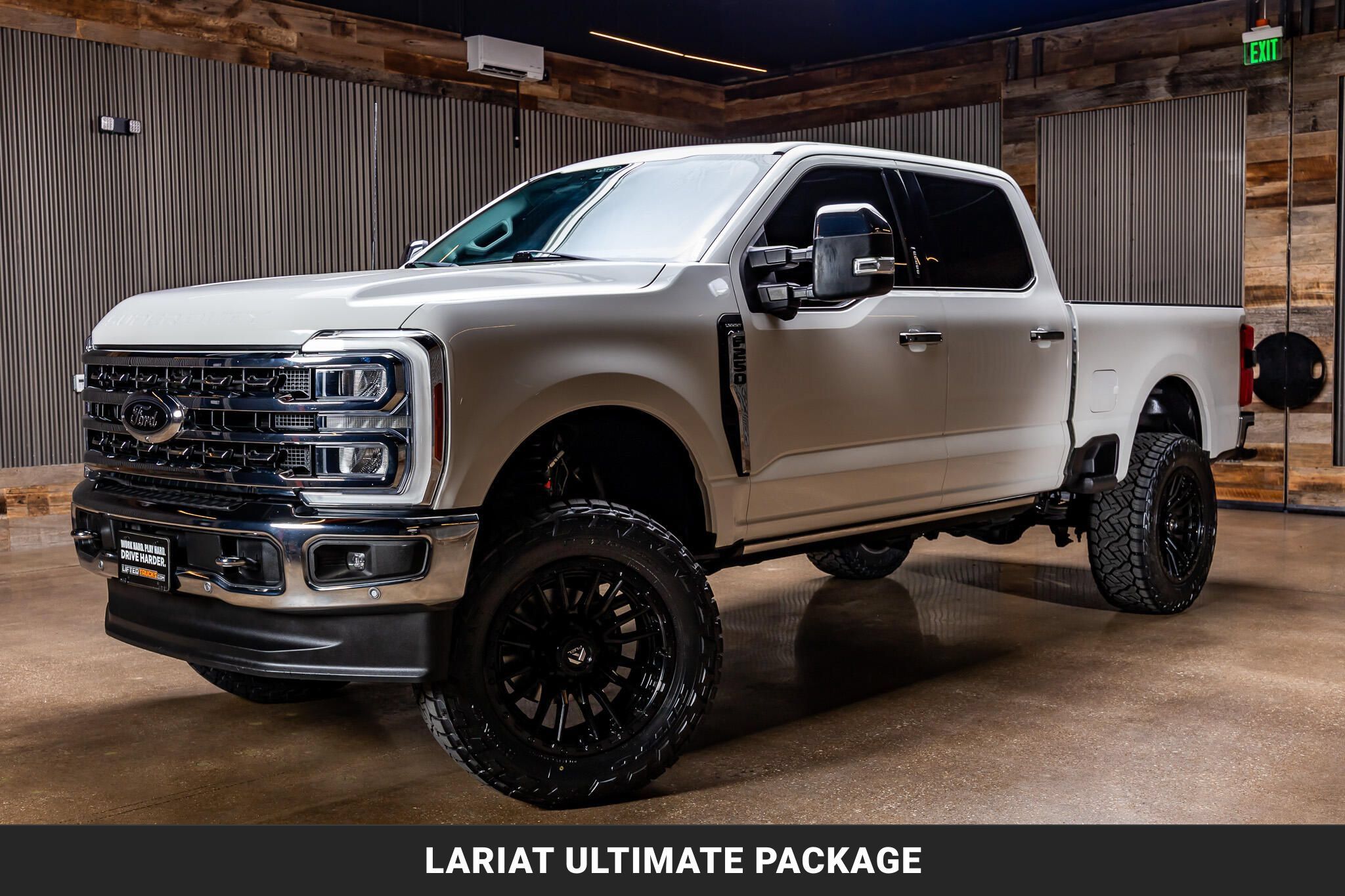 Used 2023 Ford F250 Lariat w/ Lariat Ultimate Package AWD/4WD image 4