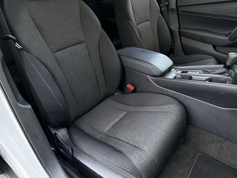 Used 2024 Honda Accord EX image 23